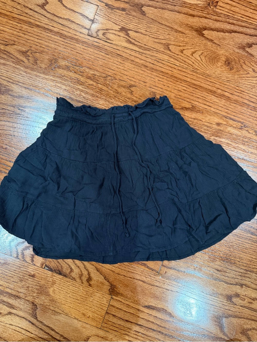 SO Black Crinkle Tiered Mini Skirt